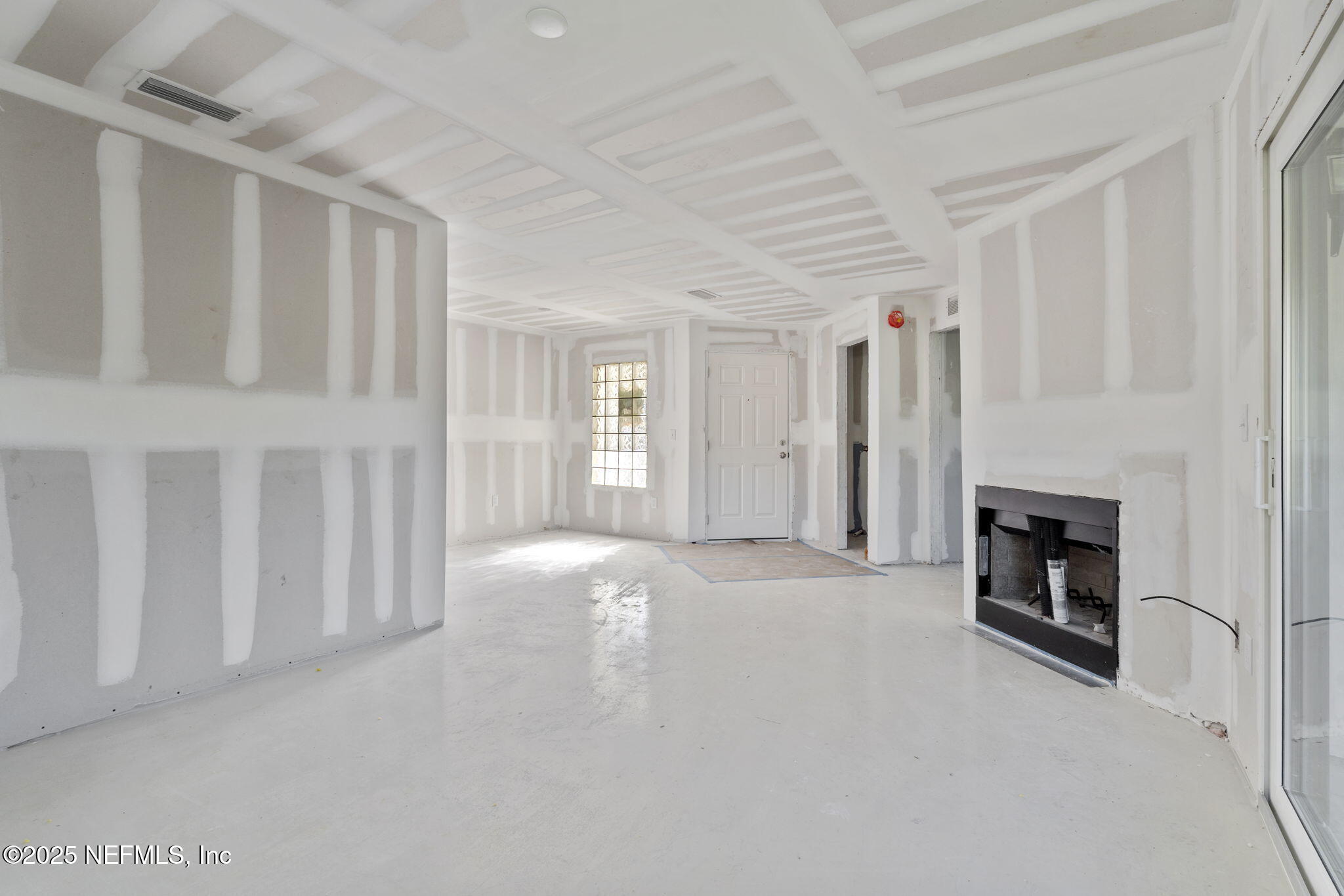 10150 Belle Rive Boulevard, Unit 2308 Jacksonville, FL 32256 - Photo 10 of 27 10-web-or-mls-DSC06443