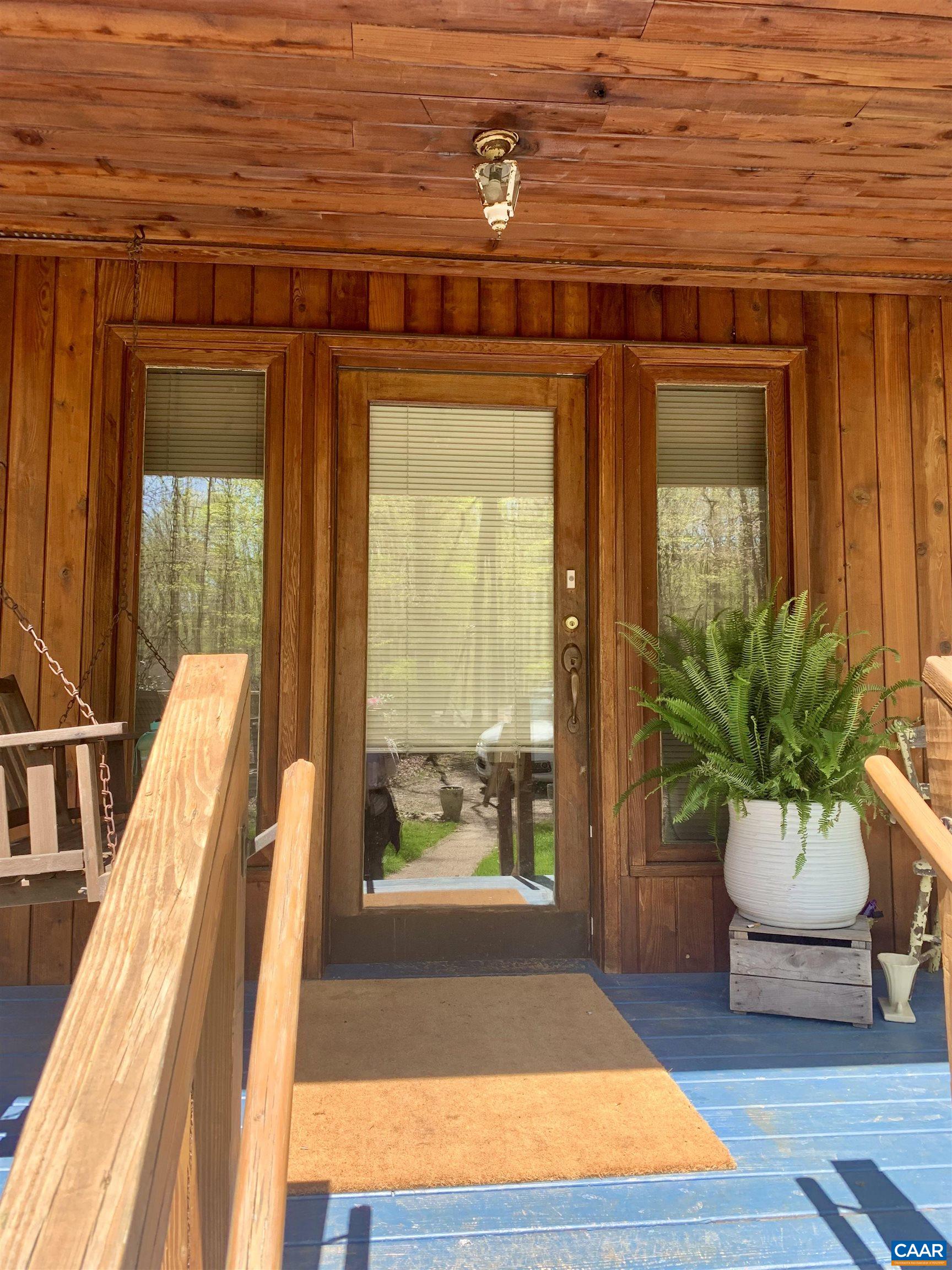 13 Axle Tree Road Palmyra, VA 22963 - Photo 3 of 71 a house view with a seating space