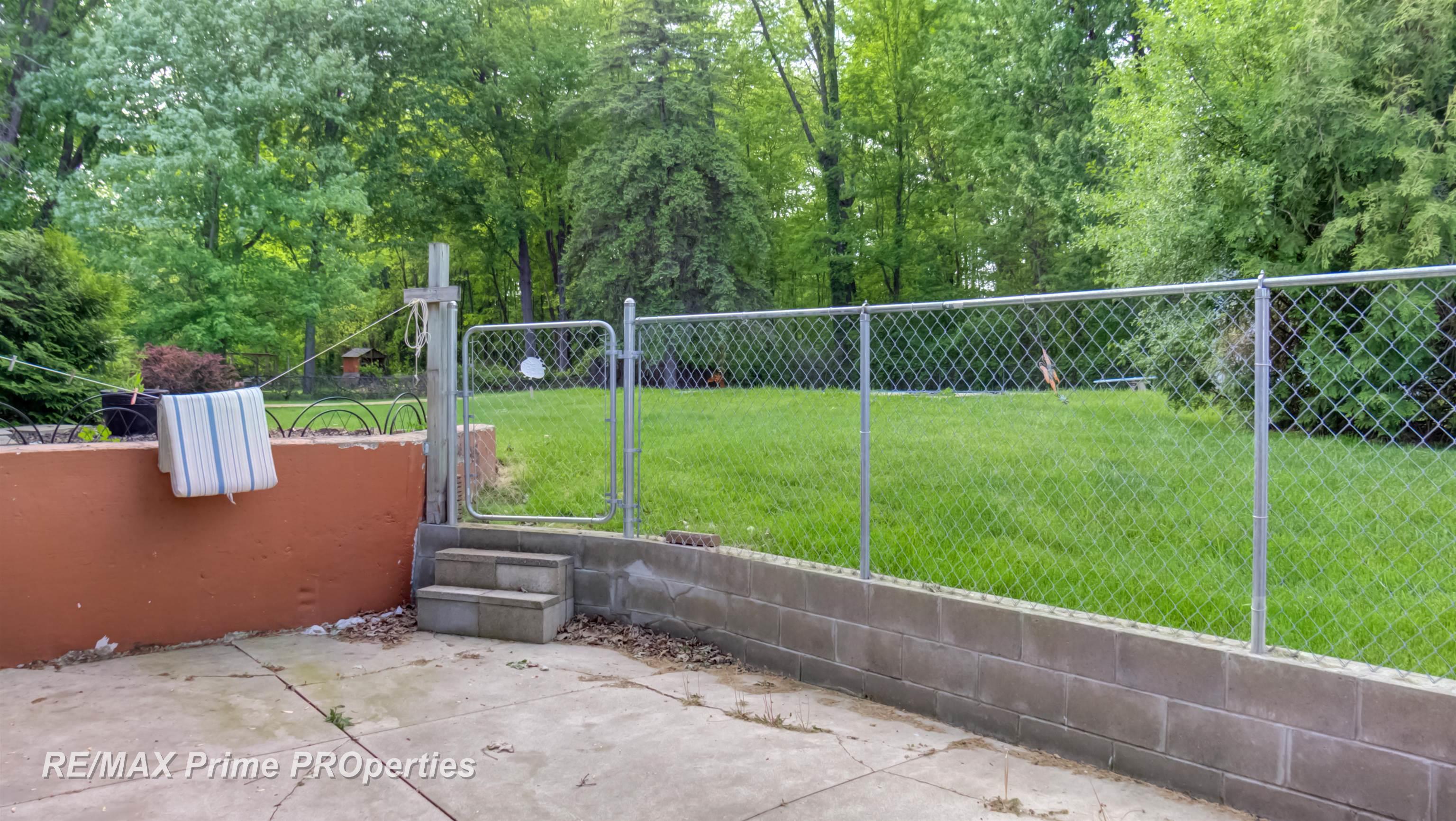1062 Orth Road Saginaw, MI 48601 - Photo 43 of 55