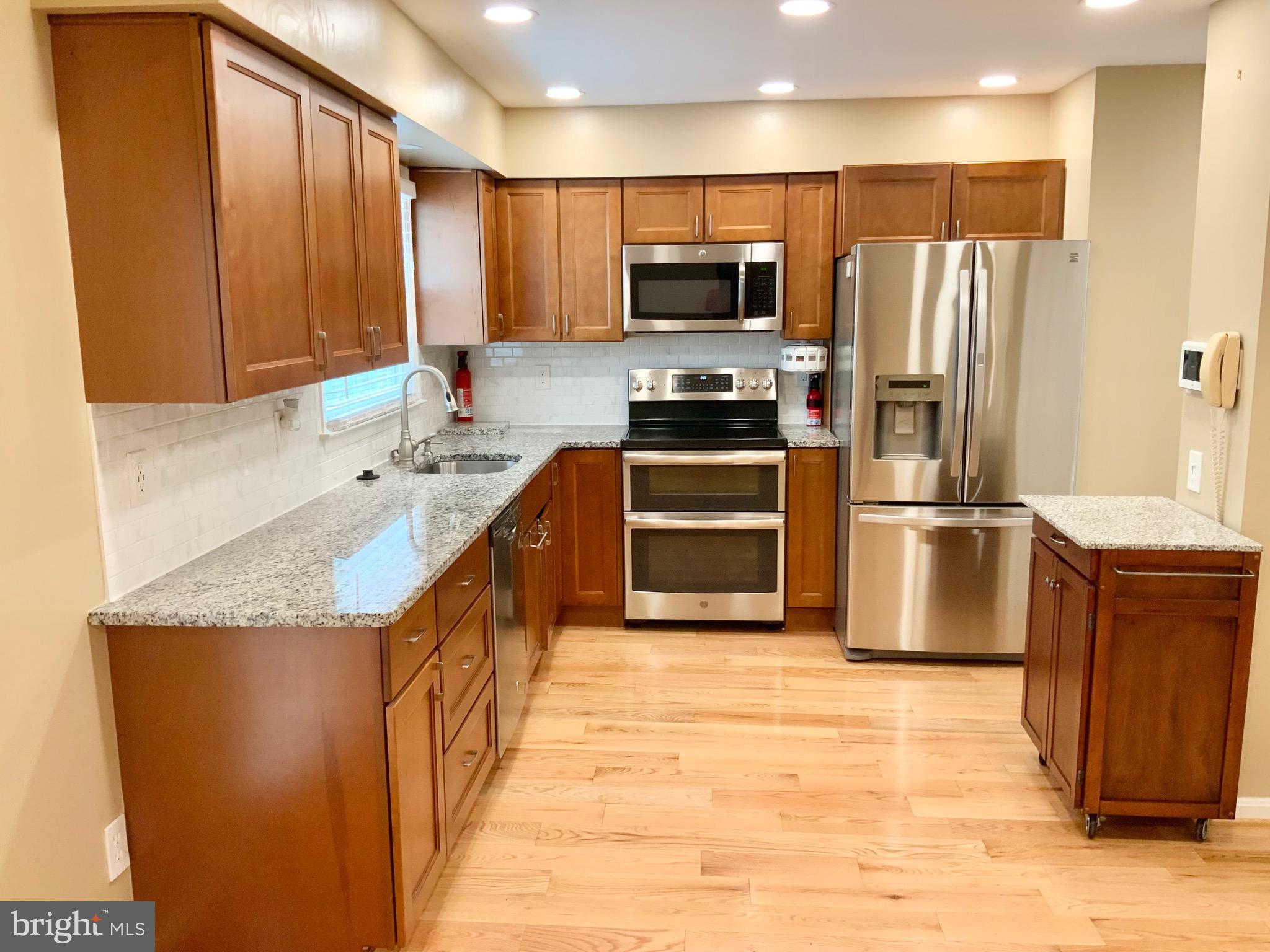 135 Finale Terrace Silver Spring, MD 20901 - Photo 3 of 35