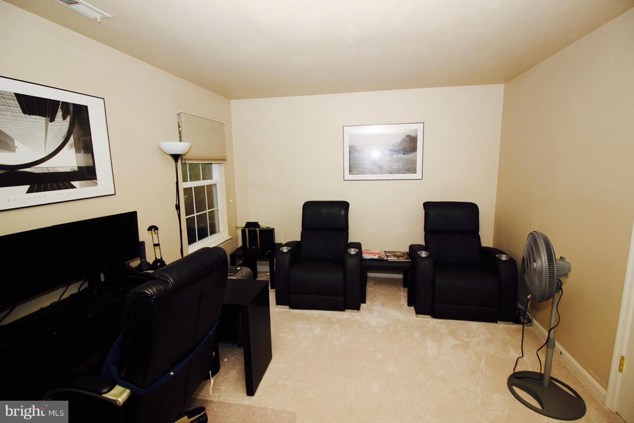 1322 North Rolling Road Baltimore, MD 21228 - Photo 26 of 30 a living room with furniture