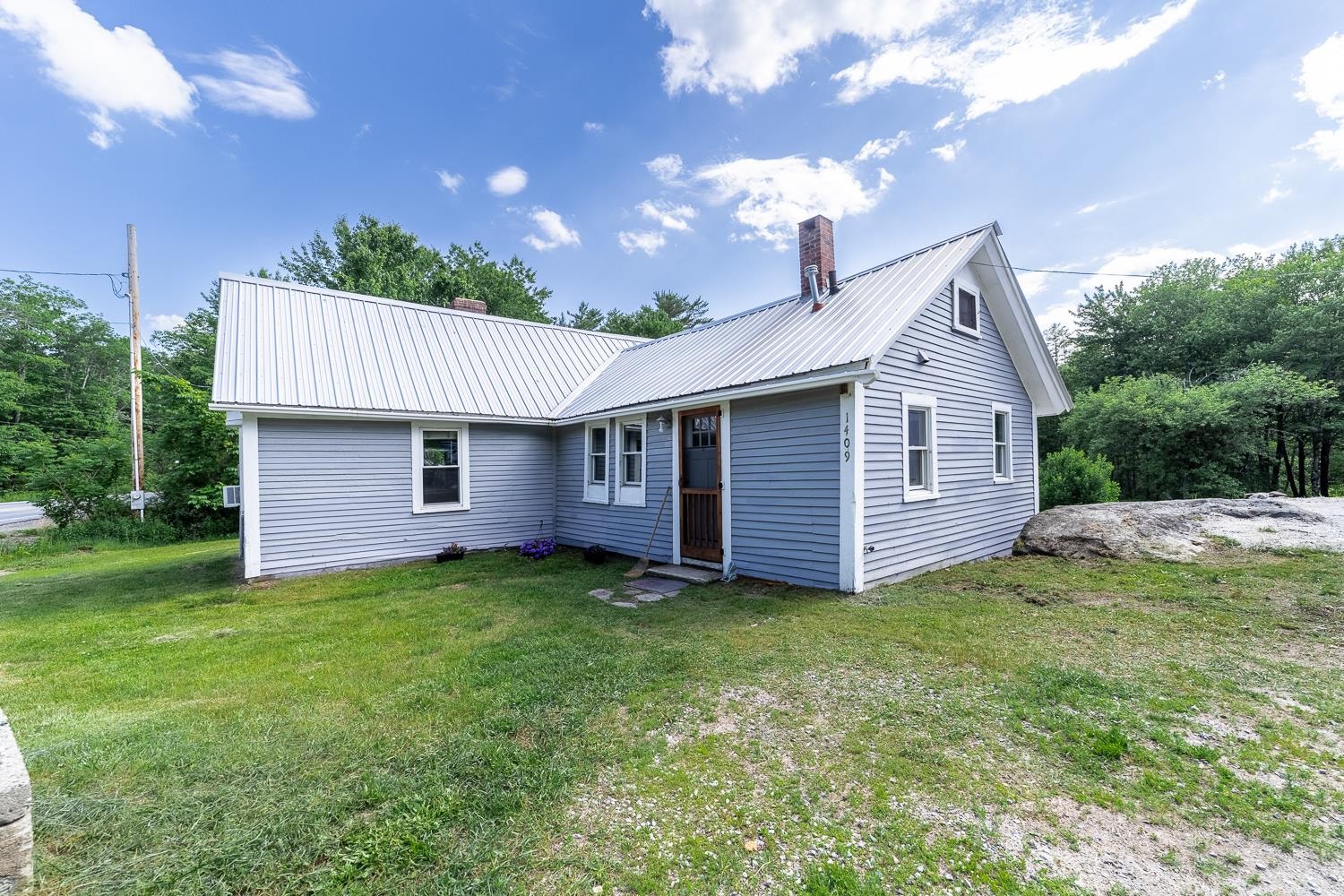 1409 Main Street Grafton, NH 03240 - Photo 25 of 48