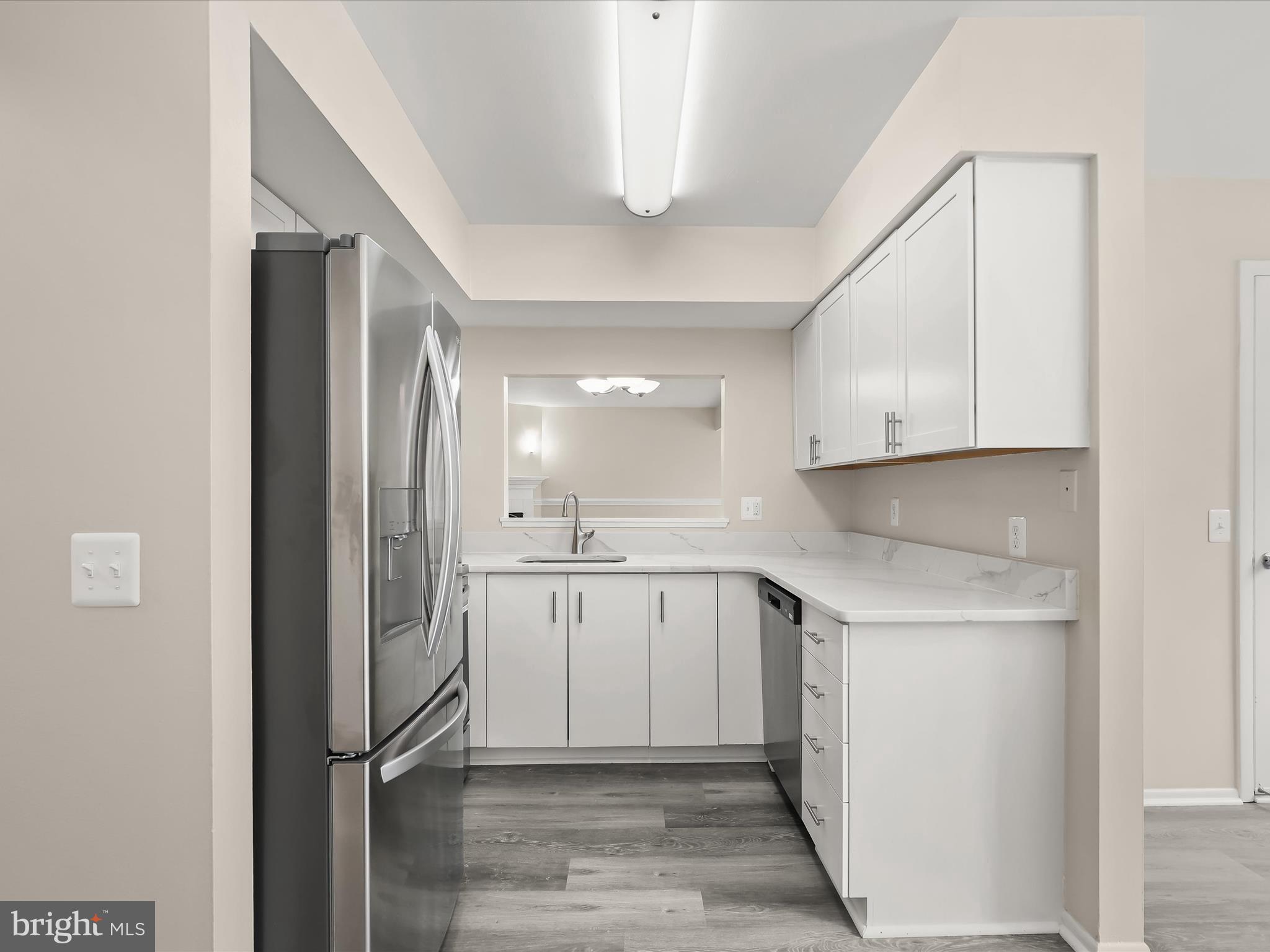 6909 Jones View Drive, Unit 3A Baltimore, MD 21209 - Photo 12 of 42 Kitchen