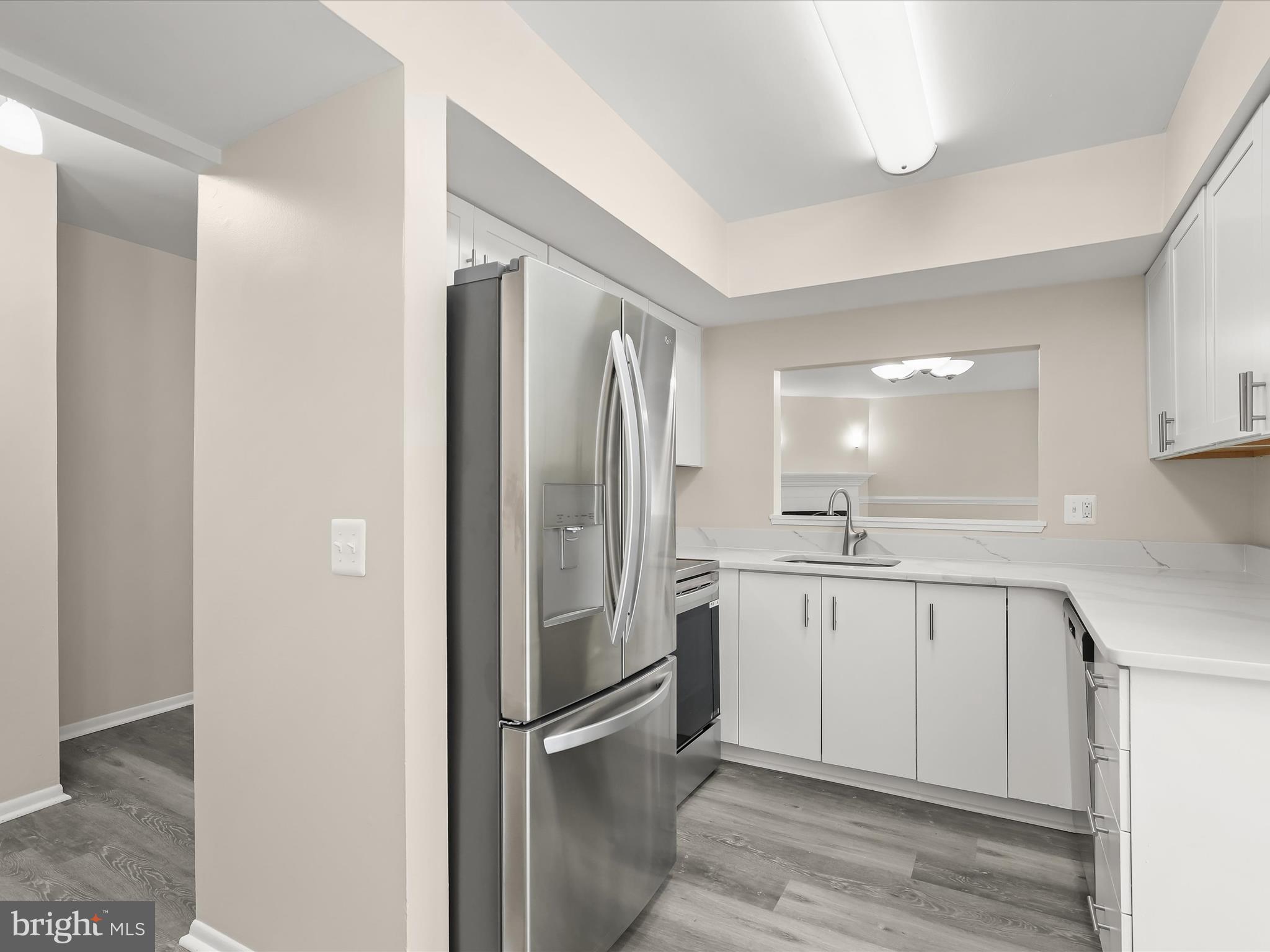 6909 Jones View Drive, Unit 3A Baltimore, MD 21209 - Photo 13 of 42 Kitchen