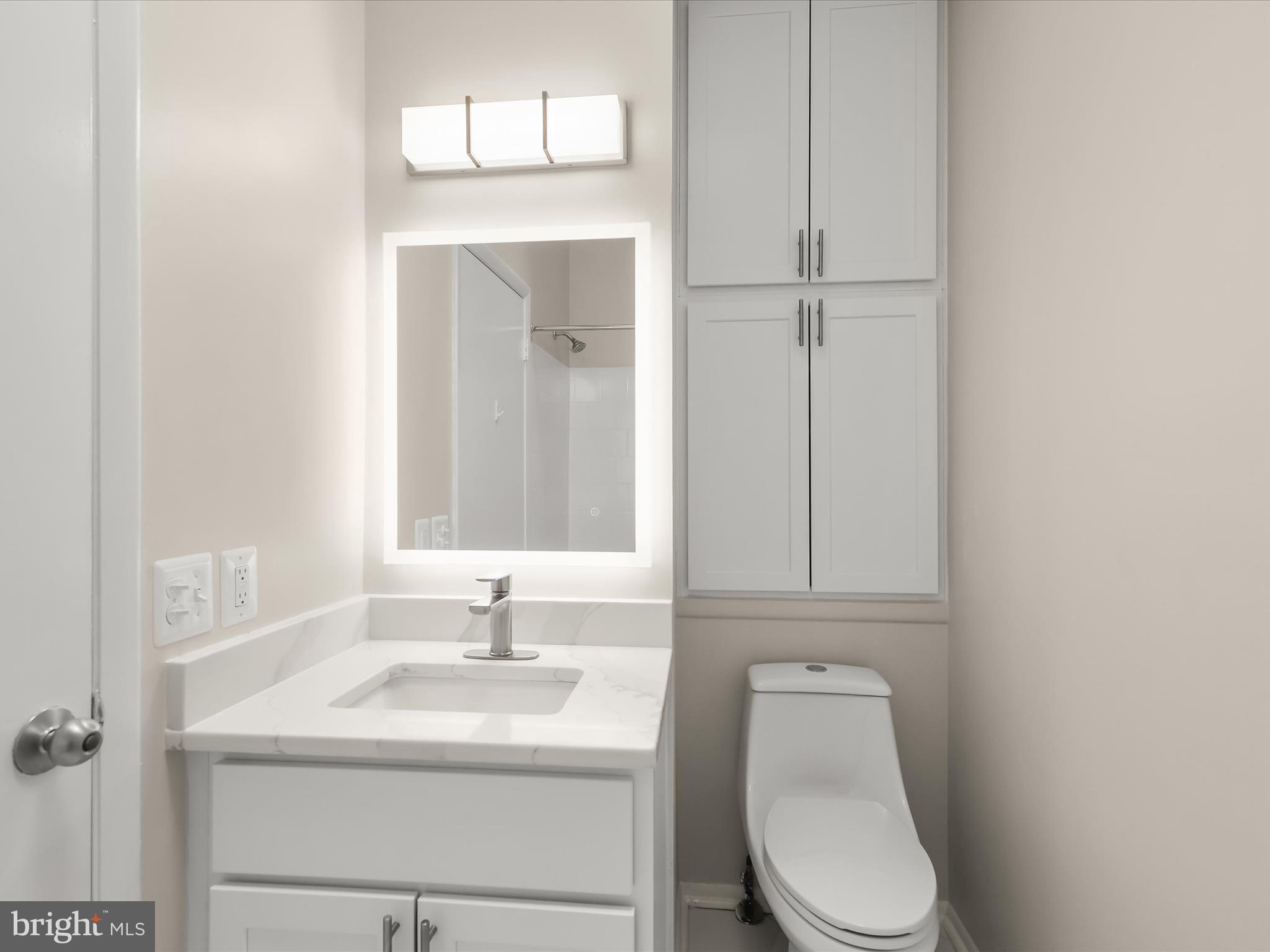 6909 Jones View Drive, Unit 3A Baltimore, MD 21209 - Photo 30 of 42 Second Full Bathroom