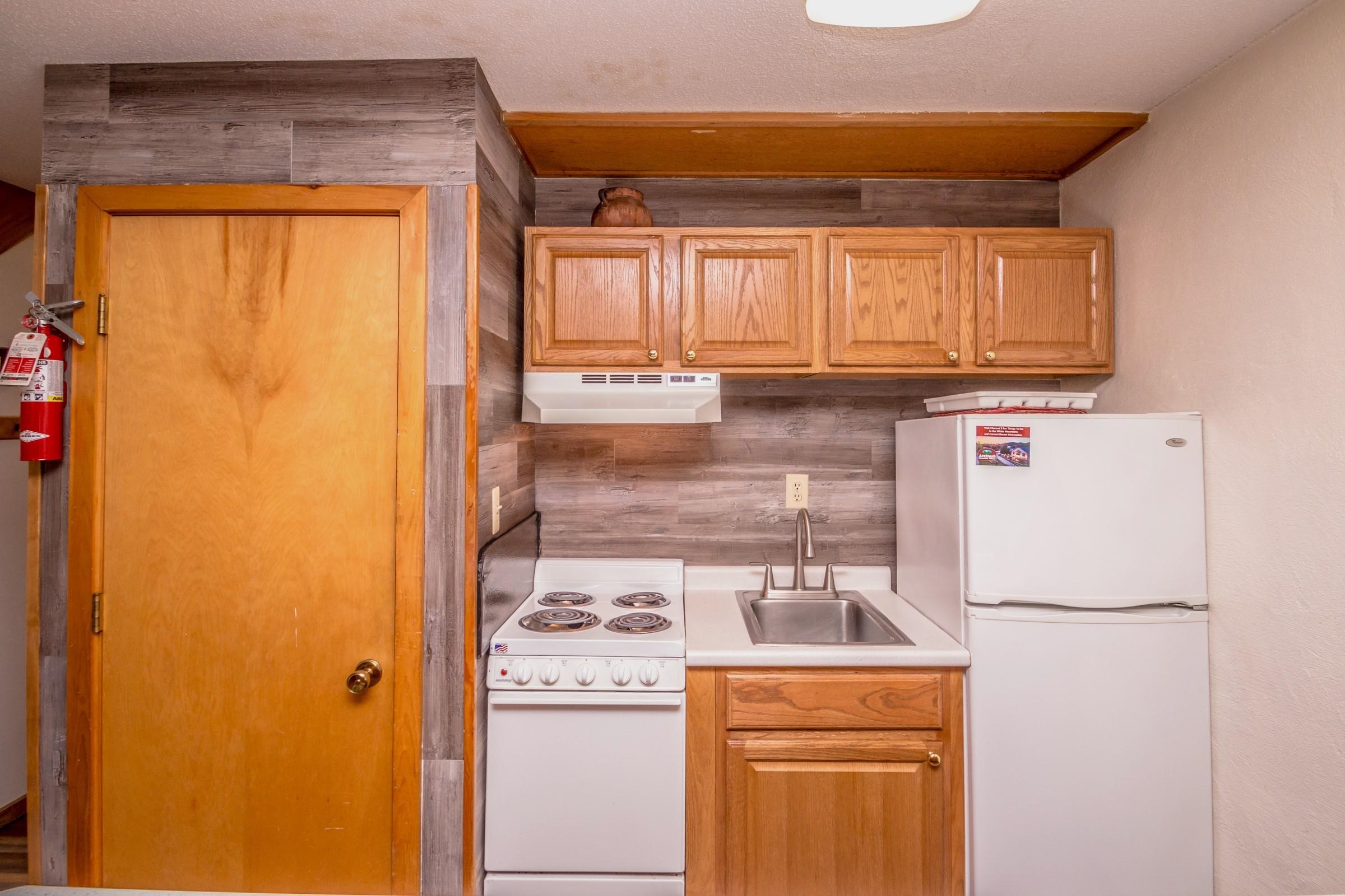 1 River Run Drive, Unit B Bartlett, NH 03812 - Photo 12 of 38