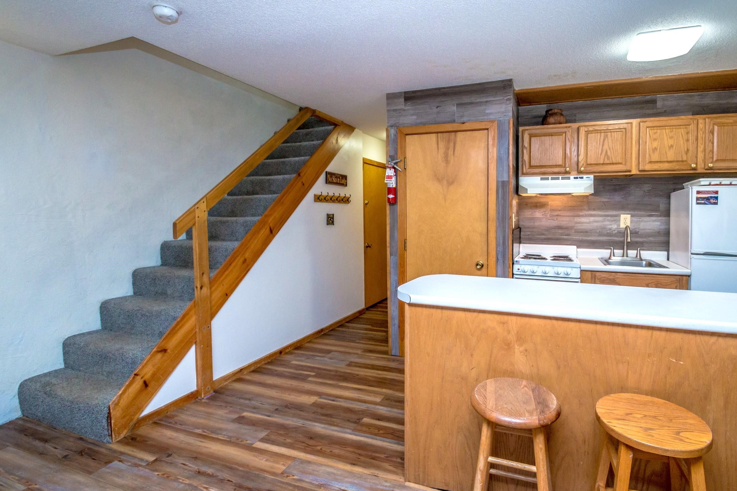 1 River Run Drive, Unit B Bartlett, NH 03812 - Photo 13 of 38