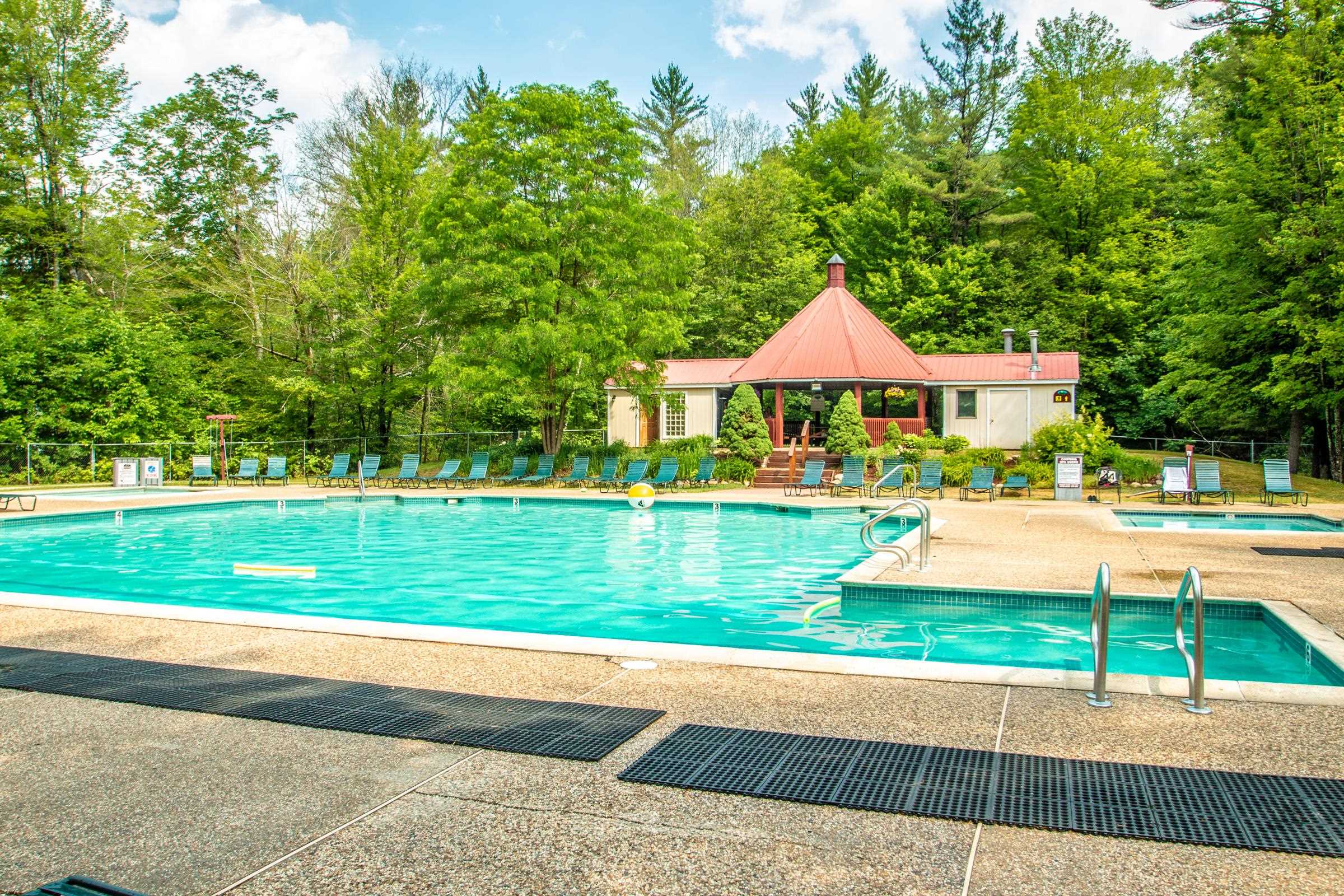 1 River Run Drive, Unit B Bartlett, NH 03812 - Photo 27 of 38