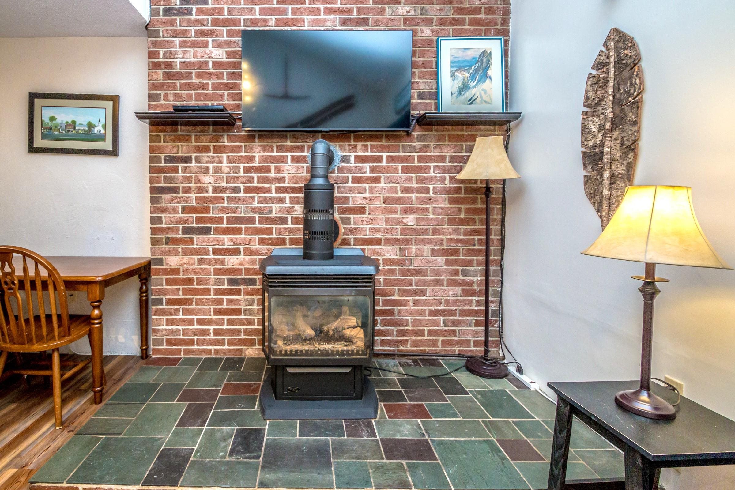 1 River Run Drive, Unit B Bartlett, NH 03812 - Photo 6 of 38