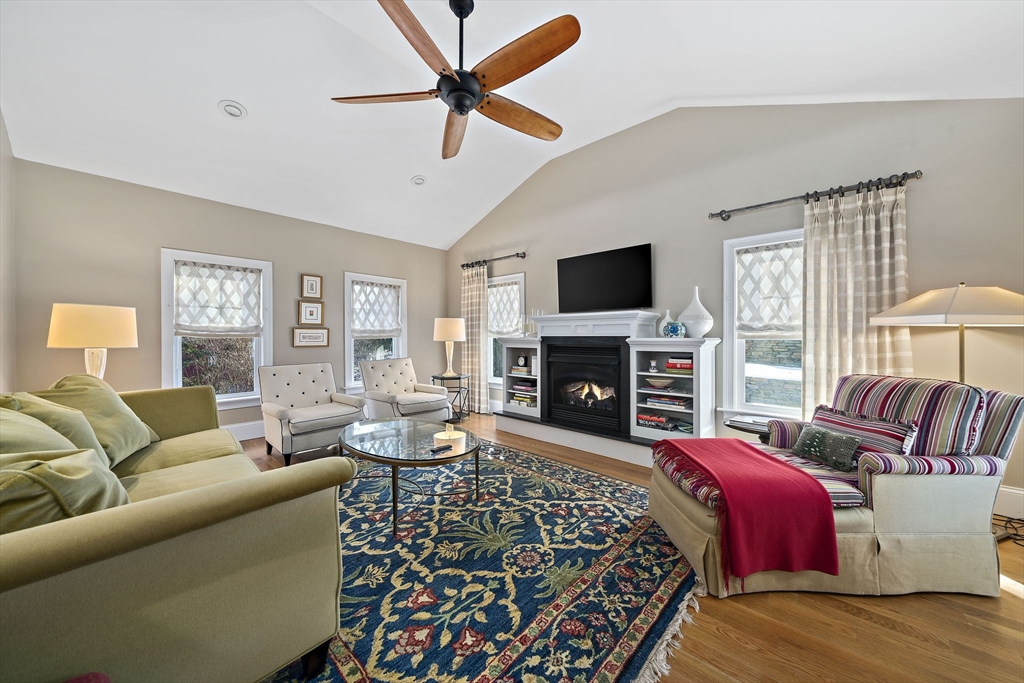 66 Hutchinson Road Arlington, MA 02474 - Photo 9 of 30