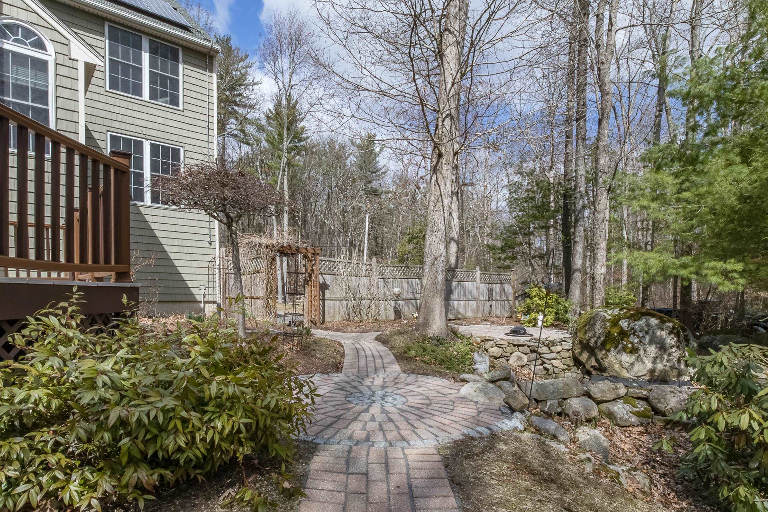 155 Chase Road South Hampton, NH 03827 - Photo 27 of 60