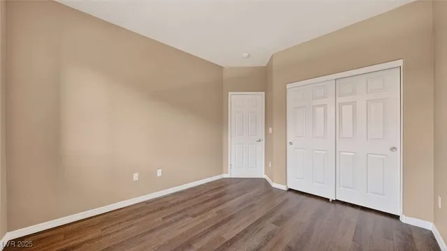 $490,000 | 11428 Belmont Lake Drive, Unit 101, Las Vegas, NV 89135