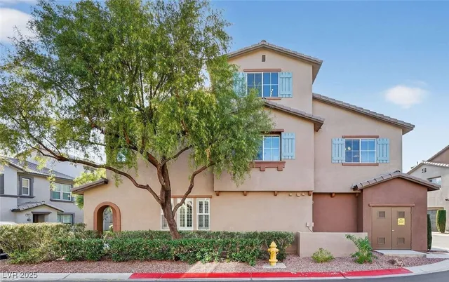 $490,000 | 11428 Belmont Lake Drive, Unit 101, Las Vegas, NV 89135