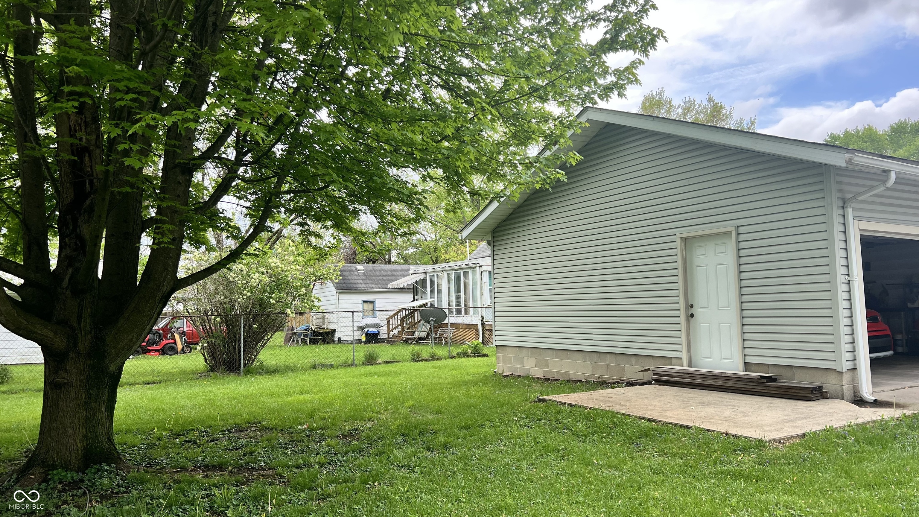 1202 South Ribble Avenue Muncie, IN 47302 - Photo 3 of 16