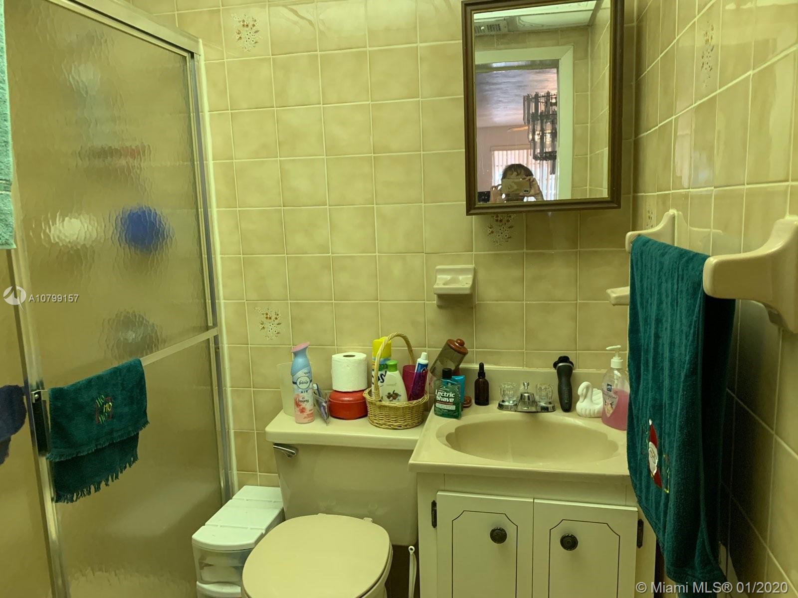 821 East 13th Street Hialeah, FL 33010 - Photo 9 of 18