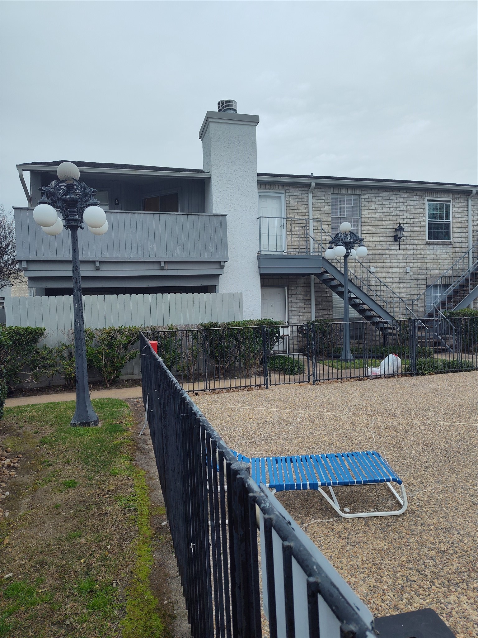 8787 Brae Acres Road, Unit 1005 Houston, TX 77074 - Photo 8 of 10