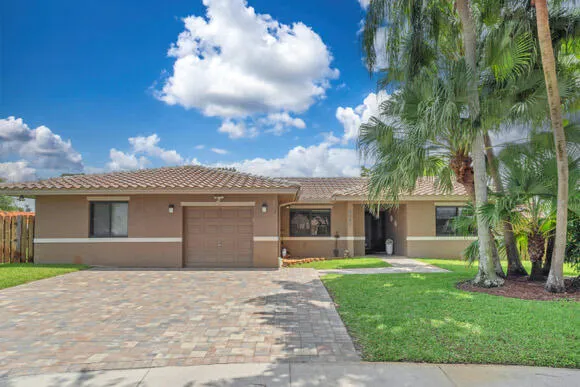 $799,900 | 5540 Southwest 113th Avenue, Cooper City, FL 33330