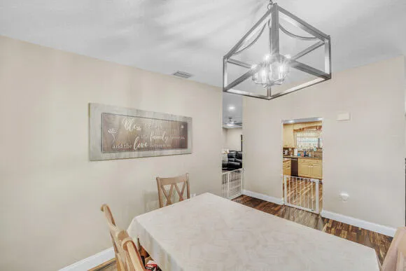 $799,900 | 5540 Southwest 113th Avenue, Cooper City, FL 33330