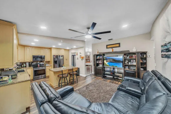 $799,900 | 5540 Southwest 113th Avenue, Cooper City, FL 33330