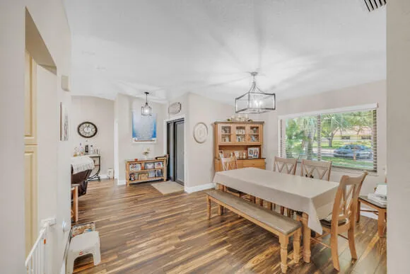 $799,900 | 5540 Southwest 113th Avenue, Cooper City, FL 33330
