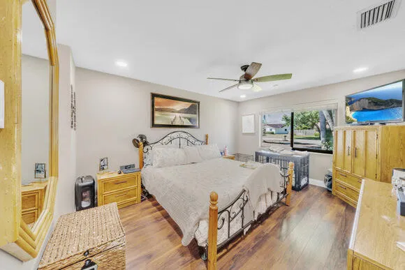 $799,900 | 5540 Southwest 113th Avenue, Cooper City, FL 33330