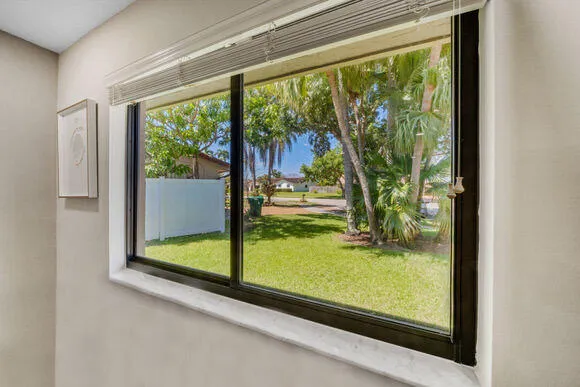 $799,900 | 5540 Southwest 113th Avenue, Cooper City, FL 33330