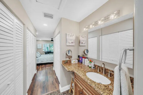 $799,900 | 5540 Southwest 113th Avenue, Cooper City, FL 33330