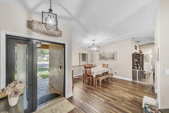 $799,900 | 5540 Southwest 113th Avenue, Cooper City, FL 33330