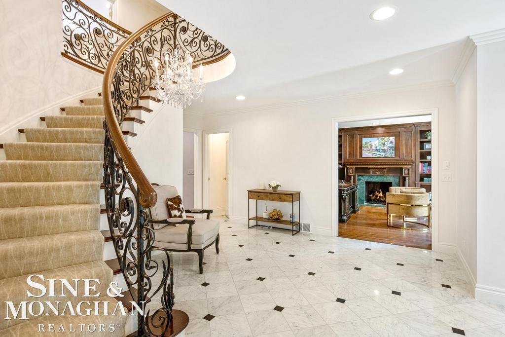166 Touraine Road Grosse Pointe Farms, MI 48236 - Photo 4 of 80