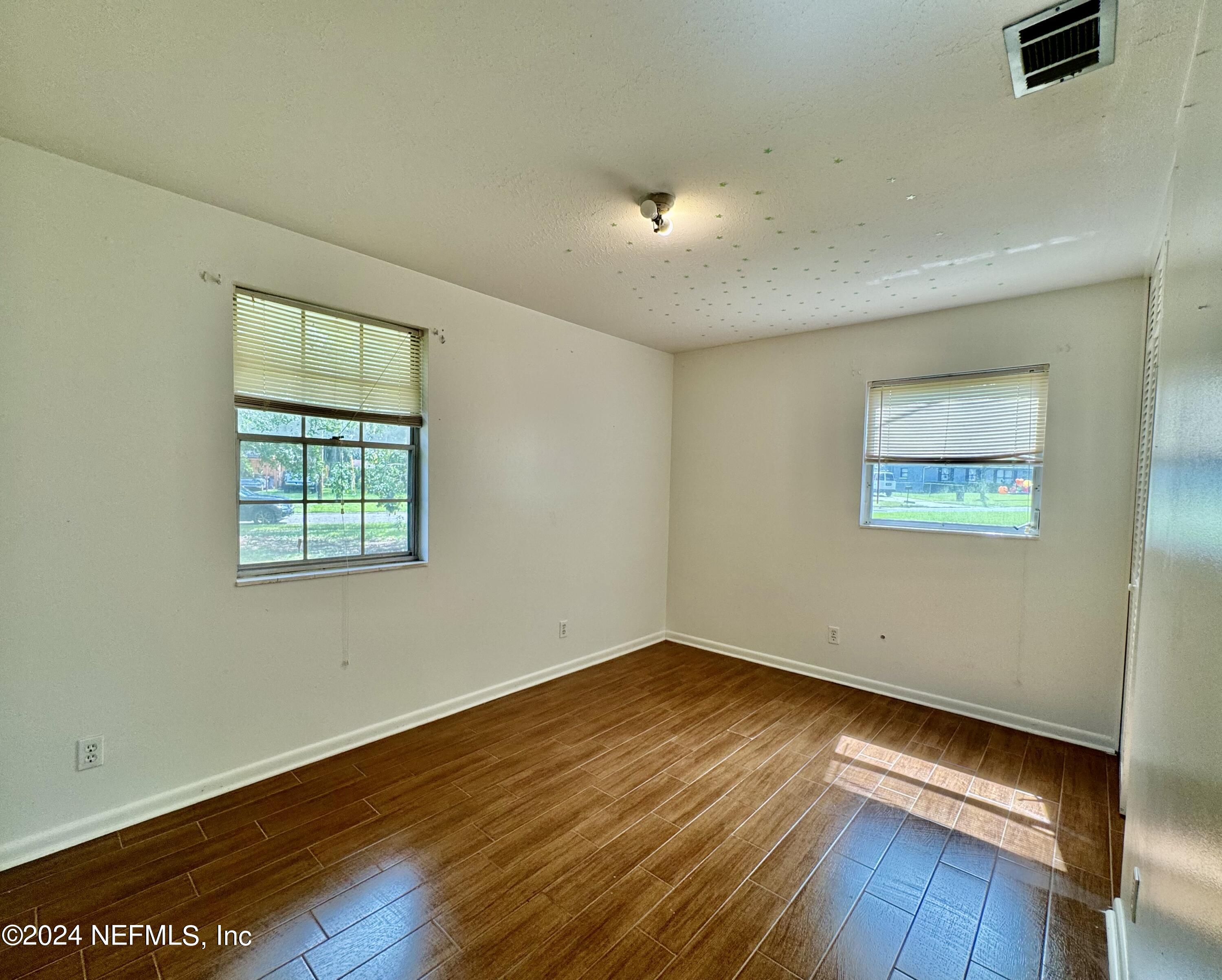 7611 Hillside Drive Jacksonville, FL 32221 - Photo 21 of 25 IMG_7278