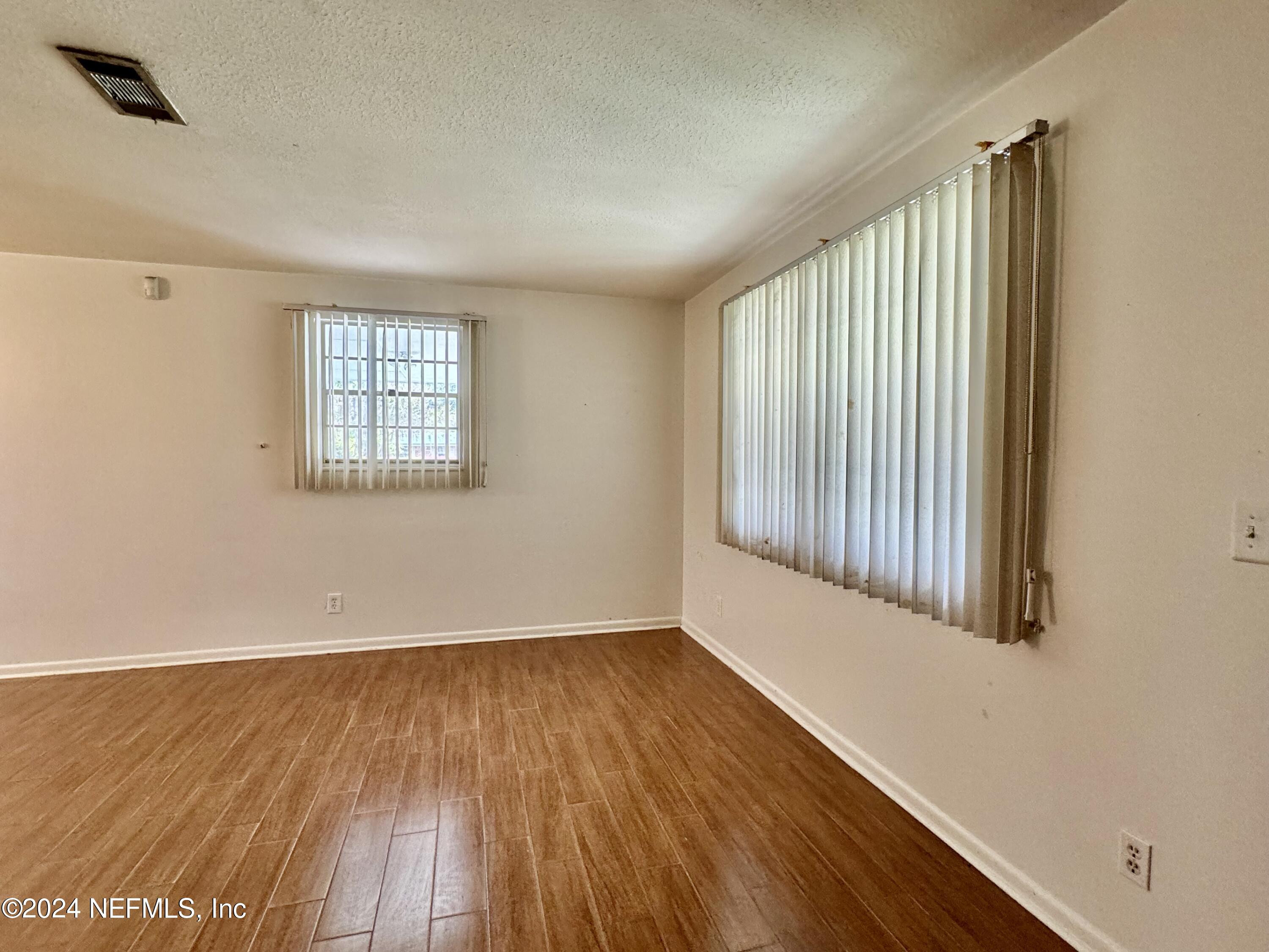 7611 Hillside Drive Jacksonville, FL 32221 - Photo 7 of 25 IMG_7260