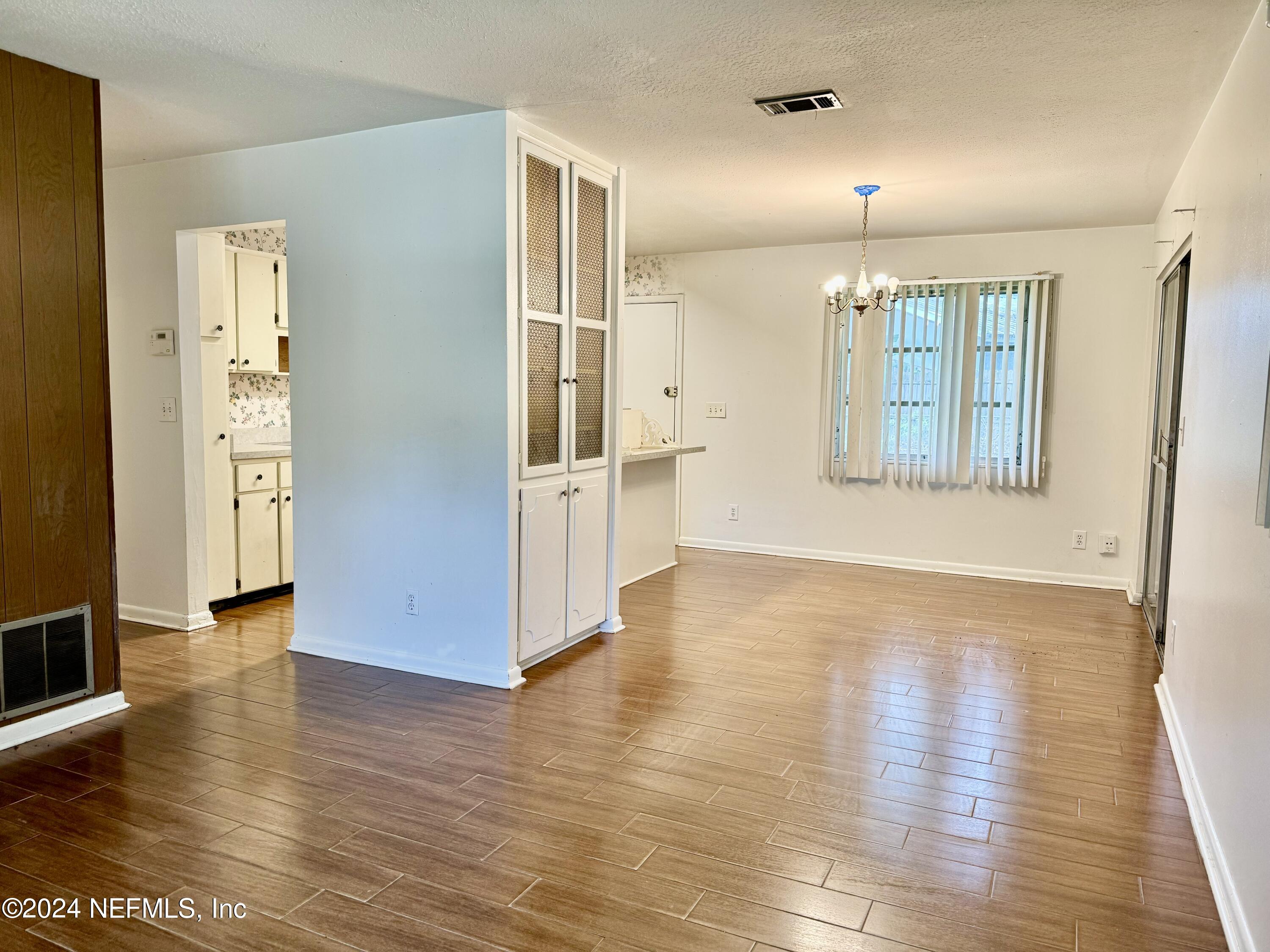 7611 Hillside Drive Jacksonville, FL 32221 - Photo 8 of 25 IMG_7261