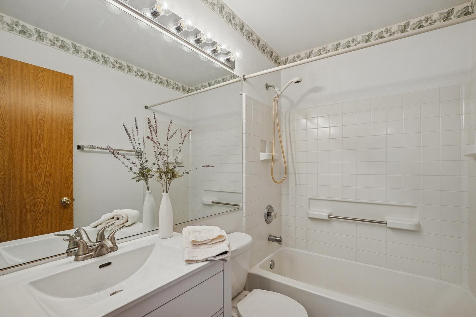 811 Tiffany Farms Road Antioch, IL 60002 - Photo 17 of 21 Gallery Image 17