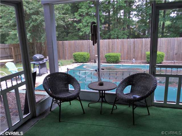 3325 Lancelot Road Petersburg, VA 23805 - Photo 11 of 12 a outdoor view with a seating space