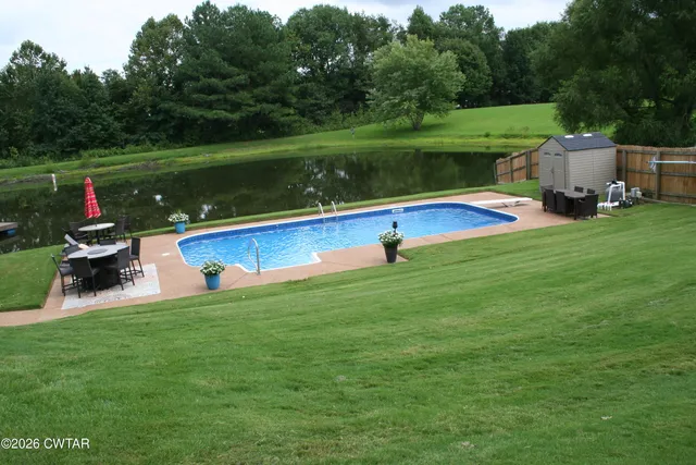 a view of a lake with houses