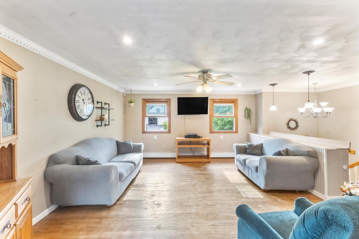 32 Richard Road Binghamton, NY 13901 - Photo 3 of 24 Gallery Image 3