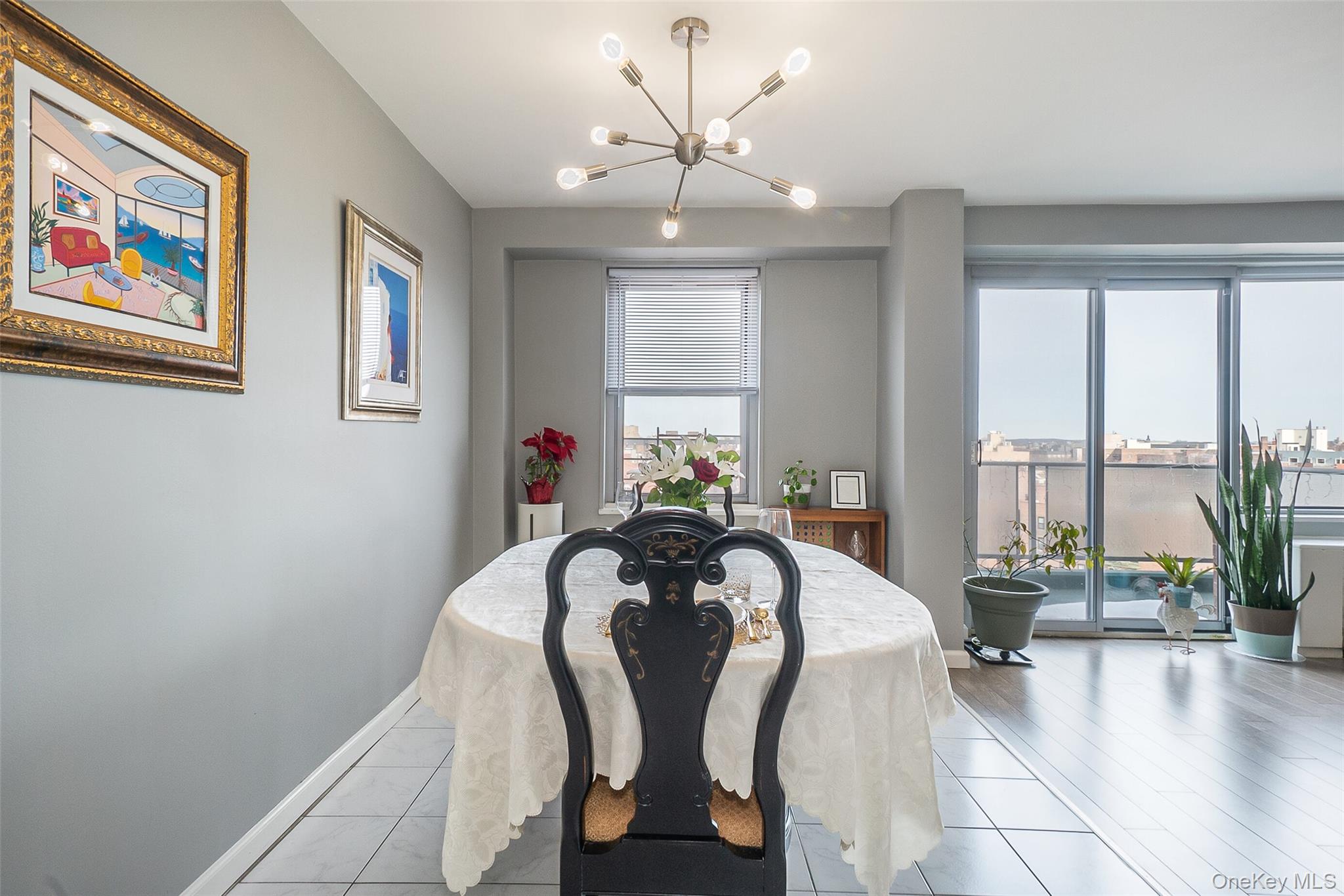 85-15 Main Street, Unit J12 Queens, NY 11435 - Photo 11 of 26 a very nice looking room with a large window