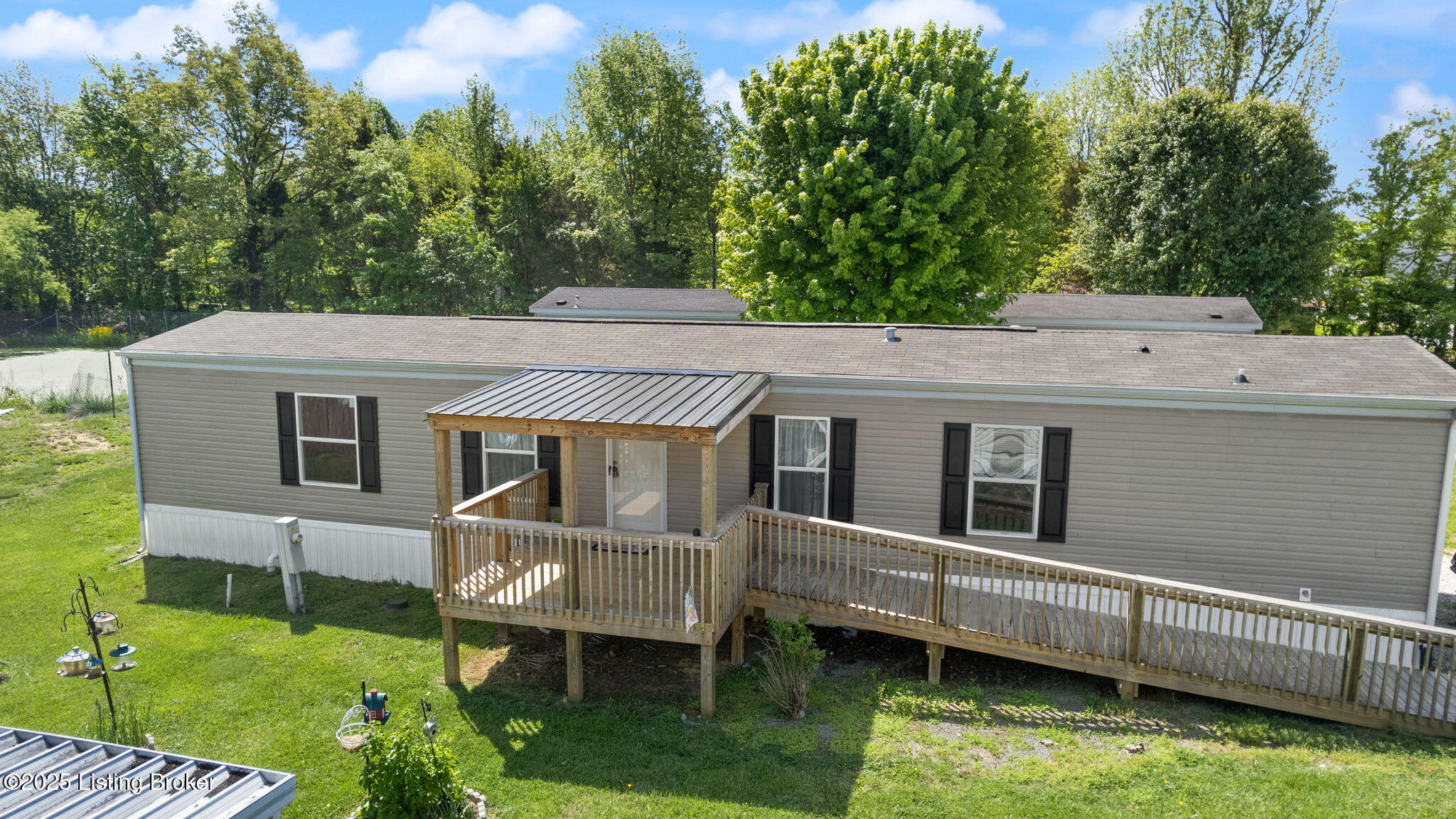 1451 Deckard School Road Rineyville, KY 40162 - Photo 1 of 33 Front of home