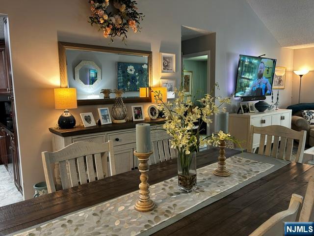 1029 Castle Road Mahwah, NJ 07430 - Photo 14 of 18
