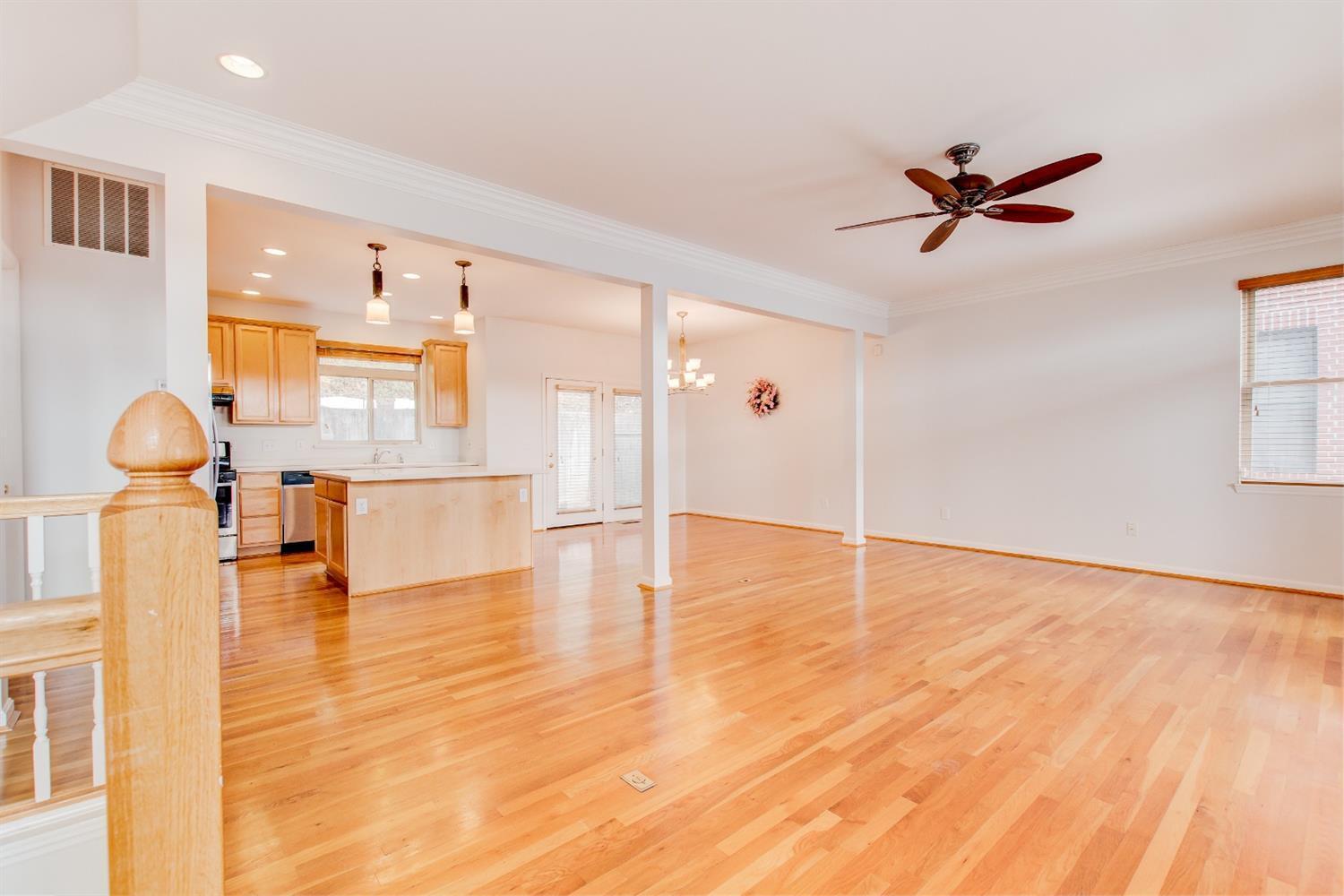 2334 Riverside Drive Cincinnati, OH 45202 - Photo 5 of 42