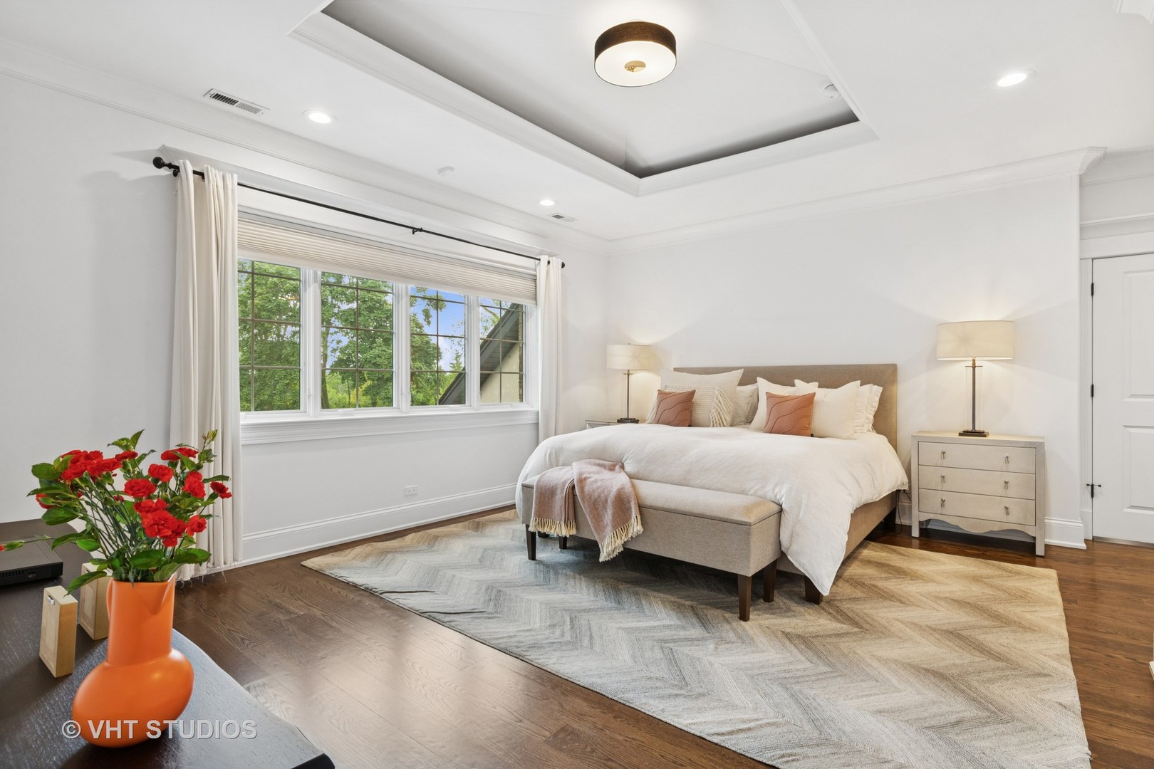 1200 Green Bay Road Glencoe, IL 60022 - Photo 13 of 33 a bedroom with a bed and window