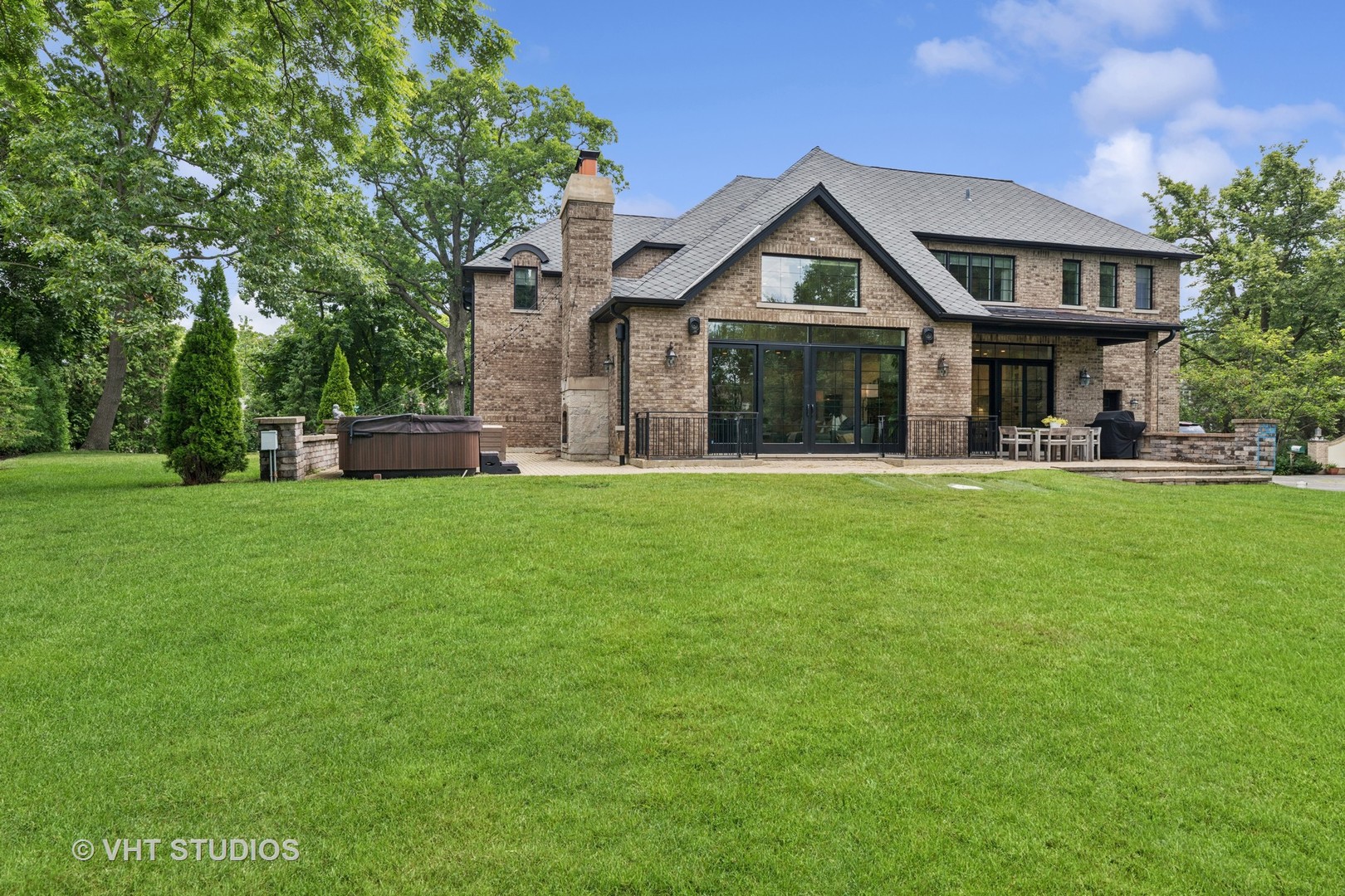 1200 Green Bay Road Glencoe, IL 60022 - Photo 27 of 33 a front view of a house with a yard