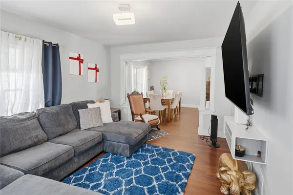 $399,000 | 526 Post Road, Warwick, RI 02888