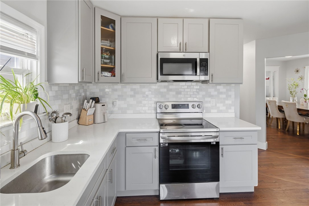 526 Post Road Warwick, RI 02888 - Photo 20 of 41