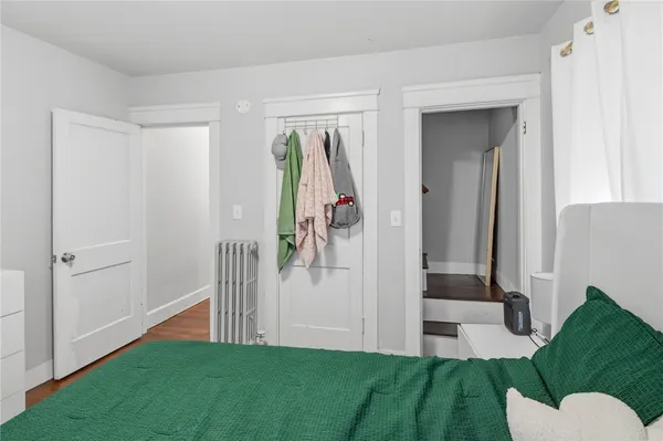 $399,000 | 526 Post Road, Warwick, RI 02888