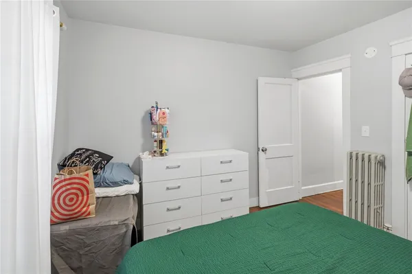 $399,000 | 526 Post Road, Warwick, RI 02888