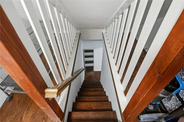 $399,000 | 526 Post Road, Warwick, RI 02888