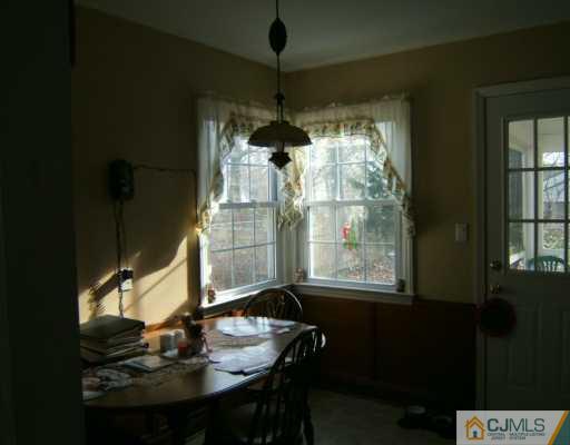 529-33 Parkside Road Union County, NJ 07060 - Photo 6 of 8 Gallery Image 6