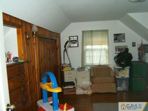 529-33 Parkside Road Union County, NJ 07060 - Photo 7 of 8 Gallery Image 7