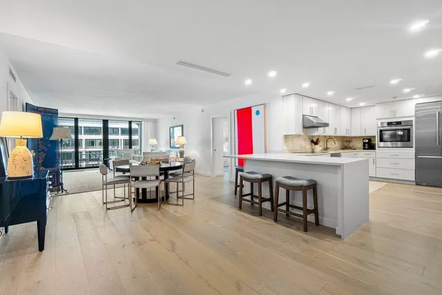 $2,250,000 | 2784 South Ocean Boulevard, Unit 403S, Palm Beach, FL 33480